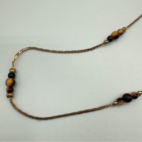 Korea 1960s Elegant Gold and Brown Beaded Necklace - Picture 4 of 14